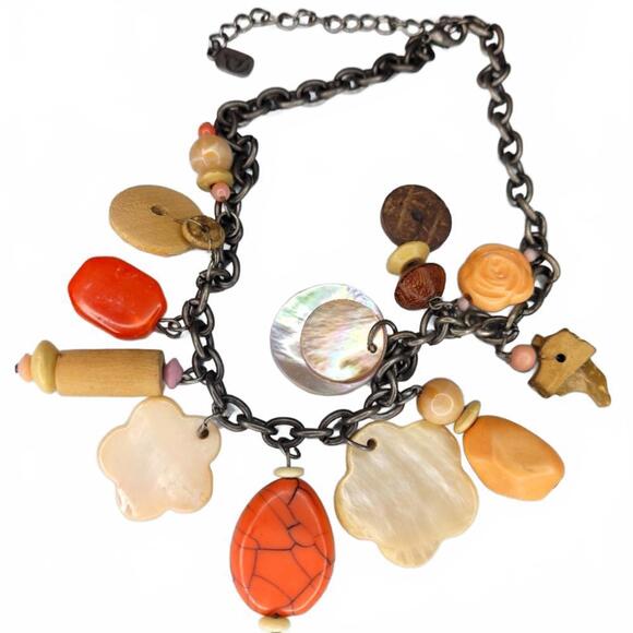 Yousi Vintage Mother of Pearl and Wood Flower Chain Necklace - Picture 1 of 4